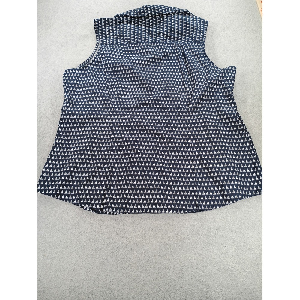 Charter Club Womens Sleeveless Top Navy Sailboat 18W Button Down - Picture 5 of 6